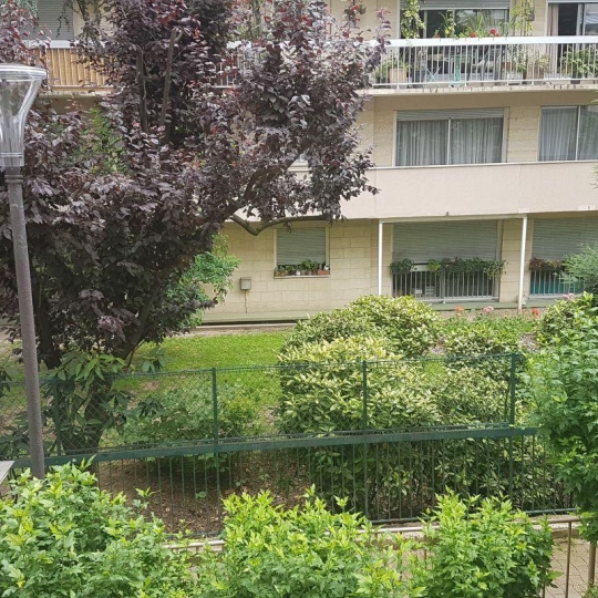  Annonces SURESNES : Appartement | PARIS (75018) | 46 m2 | 340 200 € 