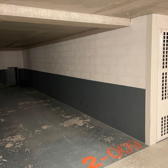  Annonces SURESNES : Garage / Parking | BOULOGNE-BILLANCOURT (92100) | 14 m2 | 150 € 