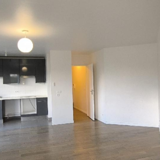  Annonces SURESNES : Appartement | FRANCONVILLE (95130) | 63 m2 | 225 000 € 