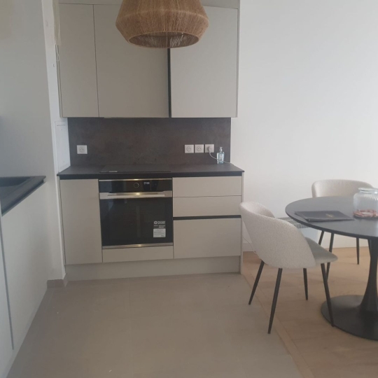  Annonces SURESNES : Appartement | SURESNES (92150) | 73 m2 | 552 000 € 