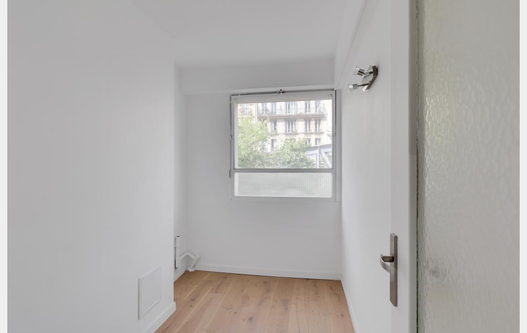 Annonces SURESNES : Appartement | PARIS (75015) | 60 m2 | 598 000 € 