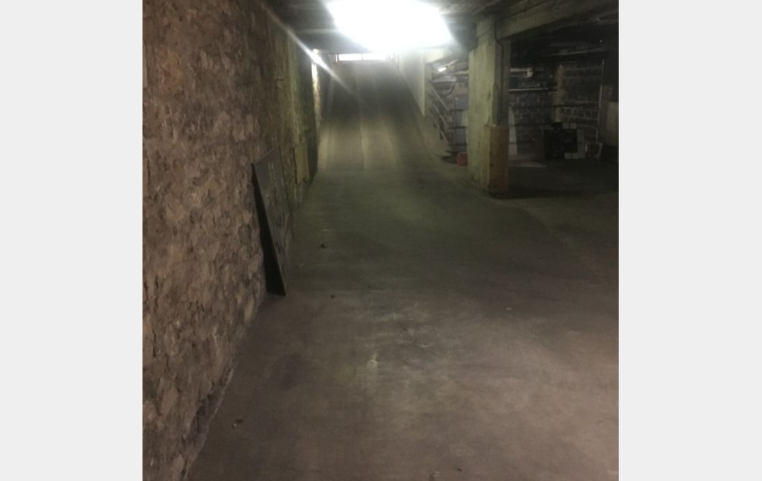 Annonces SURESNES : Garage / Parking | PARIS (75015) | 0 m2 | 120 € 