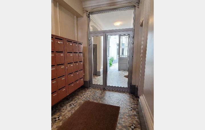 Annonces SURESNES : Appartement | PARIS (75017) | 17 m2 | 150 000 € 